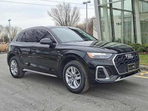 2023 Audi Q5 Premium 45 TFSI S line quattro