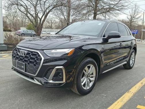 2023 Audi Q5 Premium 45 TFSI S line quattro