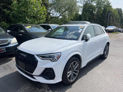 2023 Audi Q3 Premium 45 TFSI S line quattro Tiptronic