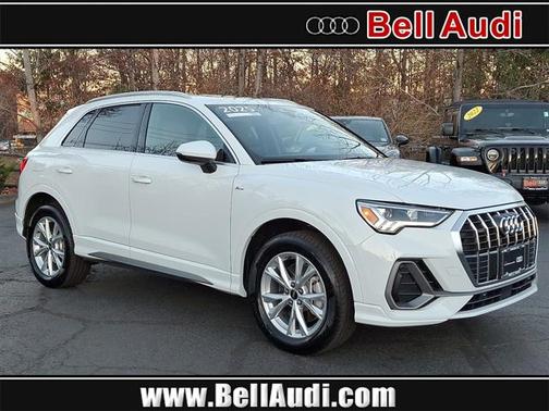2025 Audi Q3 Premium 45 TFSI S line quattro Tiptronic
