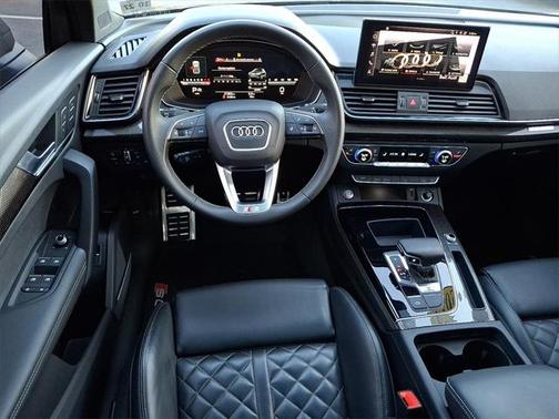 2023 Audi SQ5 Premium Plus TFSI quattro Tiptronic