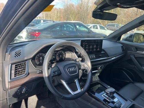 2023 Audi Q5 Sportback Premium Plus 45 TFSI S line quattro S tronic
