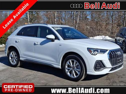 2025 Audi Q3 Premium 45 TFSI S line quattro Tiptronic