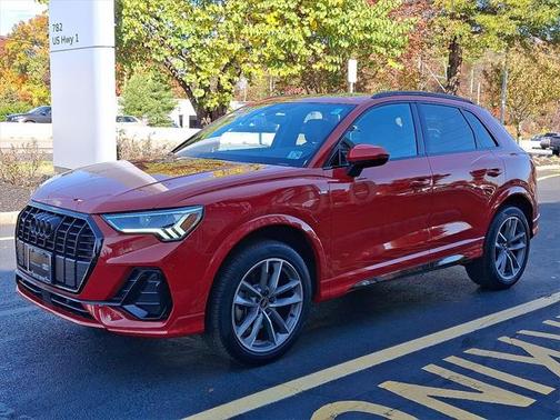 2025 Audi Q3 Premium 45 TFSI S line quattro Tiptronic