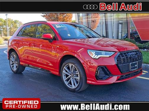 2025 Audi Q3 Premium 45 TFSI S line quattro Tiptronic