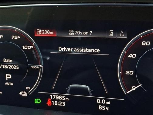 2022 Audi e-tron Premium quattro