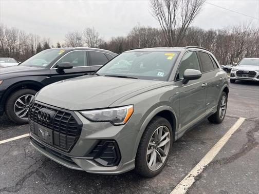 2022 Audi Q3 Premium 45 TFSI S line quattro Tiptronic