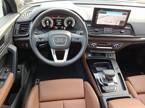 2025 Audi Q5 Sportback Premium Plus 45 TFSI S line quattro S tronic
