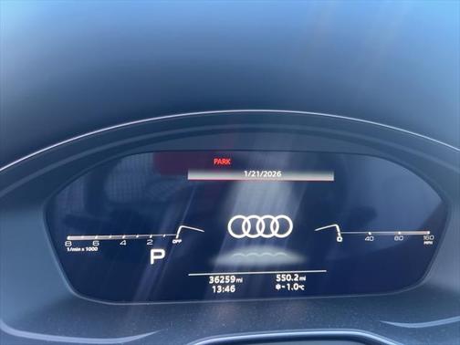 2022 Audi Q5 Premium Plus 45 TFSI S line quattro S tronic