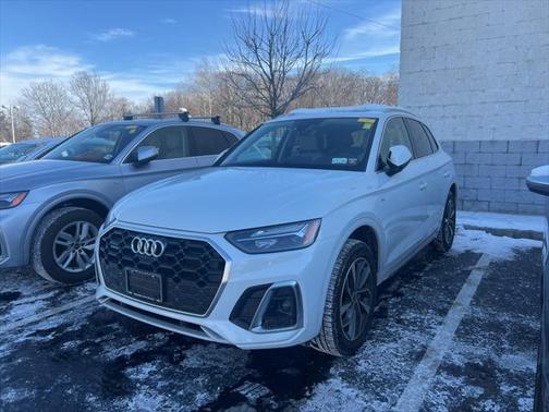 2022 Audi Q5 Premium Plus 45 TFSI S line quattro S tronic