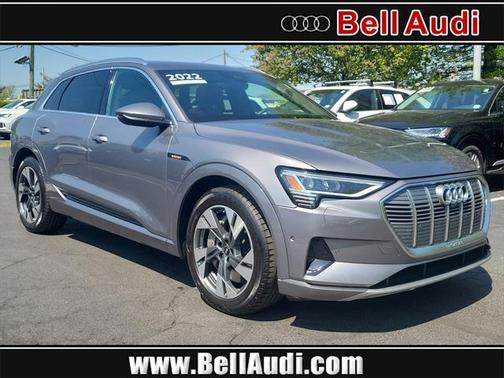 2022 Audi e-tron Premium Plus quattro