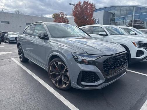2024 Audi RS Q8 TFSI quattro Tiptronic