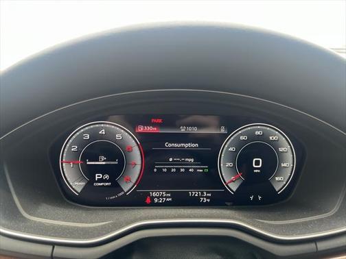 2022 Audi A4 Premium Plus 40 TFSI quattro S tronic