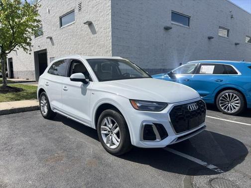 2022 Audi Q5 Premium 45 TFSI S line quattro S tronic