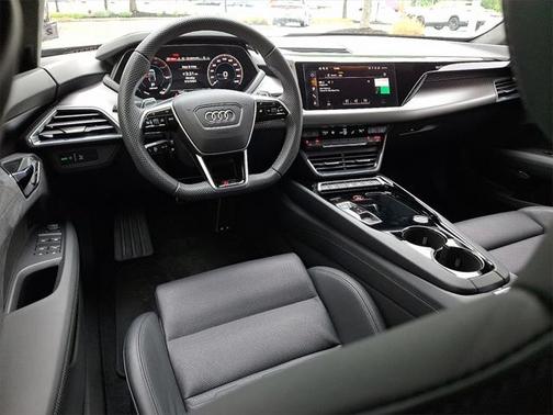 2024 Audi RS e-tron GT quattro