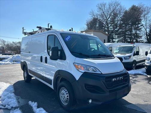 2025 RAM ProMaster 1500 136 WB LOW ROOF CARGO