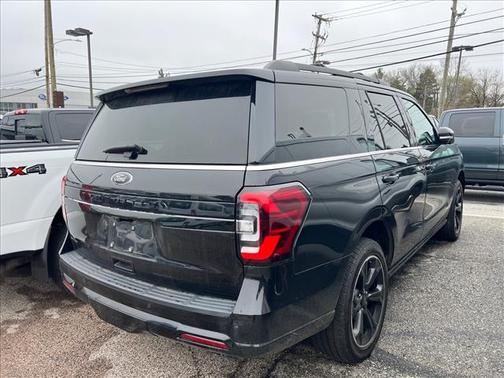 AGATE BLACK METALLIC 2022 Ford Expedition Limited