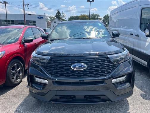 2022 Ford Explorer ST-Line