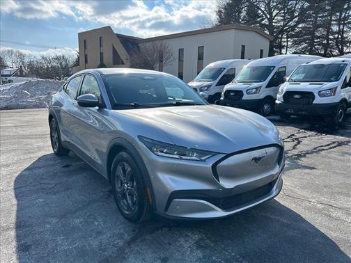 2021 Ford Mustang Mach-E SELECT