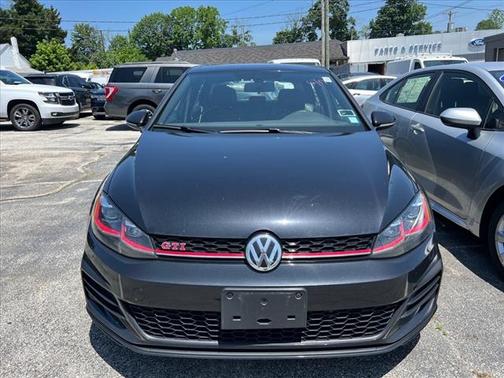 2019 Volkswagen Golf GTI 2.0T S 4-Door
