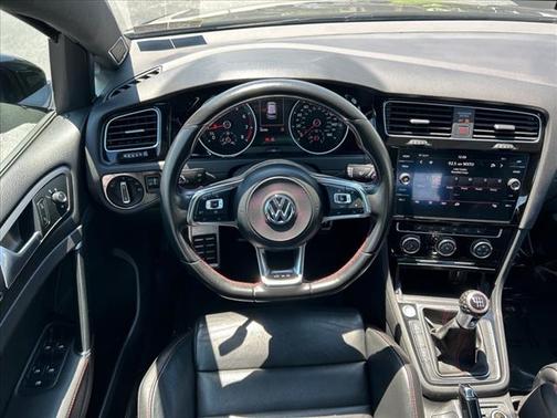 2019 Volkswagen Golf GTI 2.0T S 4-Door