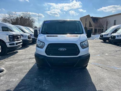 2019 Ford Transit-150 130 WB LOW ROOF CARGO