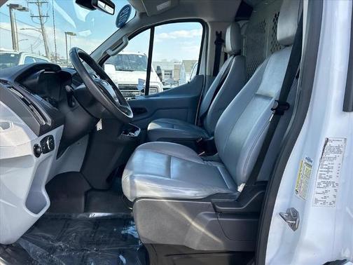 2019 Ford Transit-150 130 WB LOW ROOF CARGO