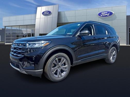 Agate Black Metallic 2026 Ford Explorer Active