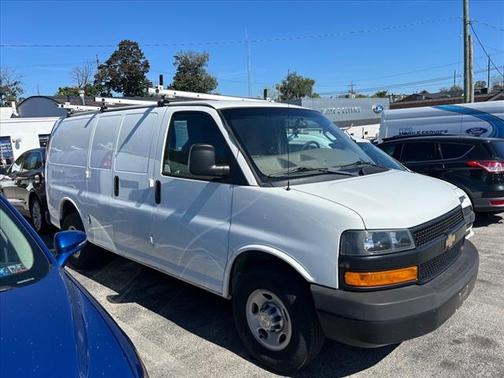 2020 Chevrolet Express 2500 RWD 2500 Regular Wheelbase WT