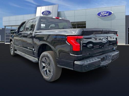 AGATE BLACK METALLIC 2025 Ford F-150 Lightning Flash