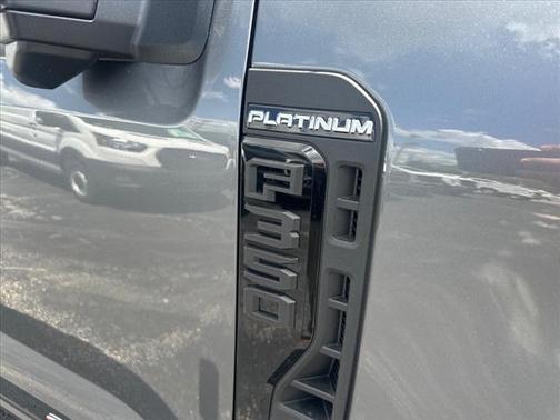 2025 Ford F-350 Platinum