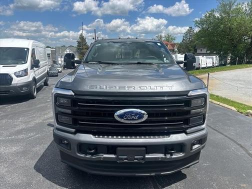 2025 Ford F-350 Platinum
