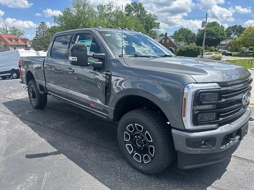 2025 Ford F-350 Platinum