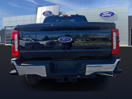 AGATE BLACK 2026 Ford F-350 Lariat