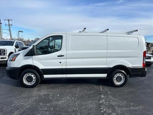 2019 Ford Transit-150 130 WB LOW ROOF CARGO