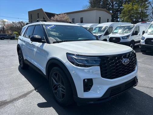STAR WHITE MET TRI-COAT 2025 Ford Explorer ST