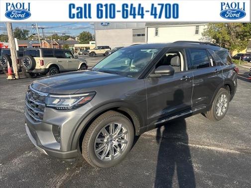 2025 Ford Explorer Active