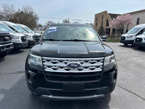 SHADOW BLACK 2018 Ford Explorer XLT