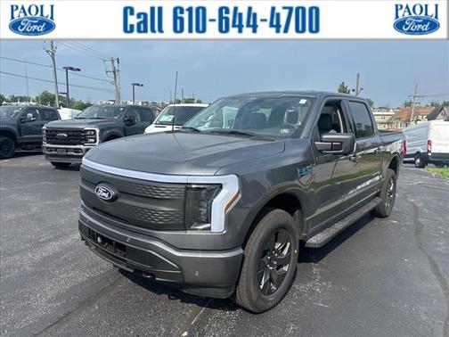 2025 Ford F-150 Lightning Flash