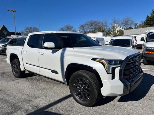 2025 Toyota Tundra Platinum