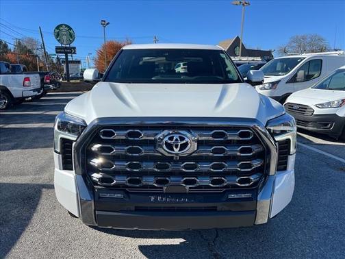 2025 Toyota Tundra Platinum