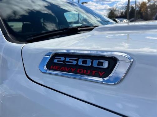 2024 RAM 2500 Big Horn Crew Cab 4x4 6'4' Box