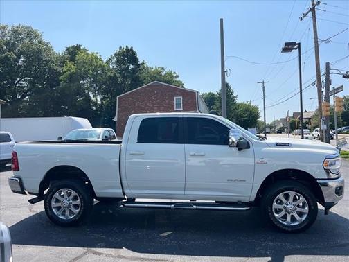 2023 RAM 2500 Laramie Crew Cab 4x4 6'4' Box