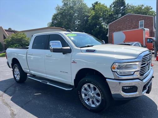 2023 RAM 2500 Laramie Crew Cab 4x4 6'4' Box