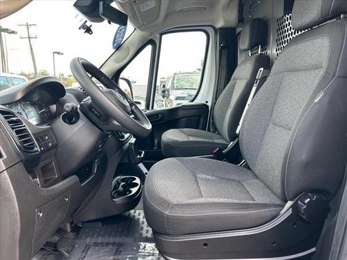 2023 RAM ProMaster 1500 Low Roof