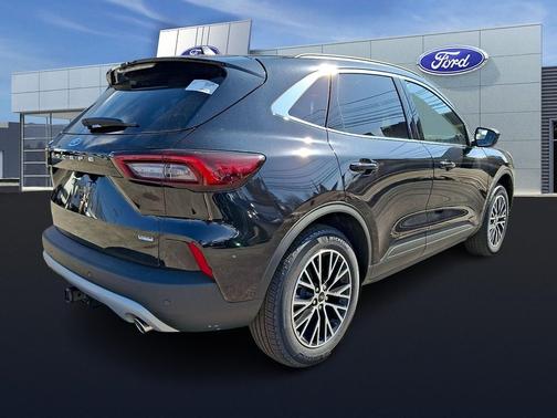 AGATE BLACK METALLIC 2026 Ford Escape PHEV Base