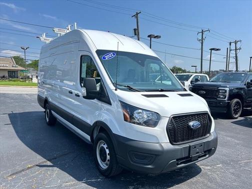 2022 Ford Transit-250 Base
