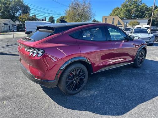 2025 Ford Mustang Mach-E Premium