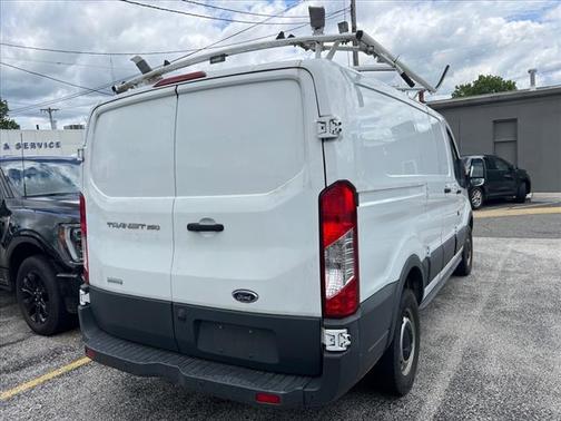 2017 Ford Transit-250 Base