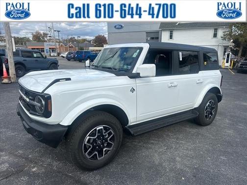 2025 Ford Bronco Outer Banks